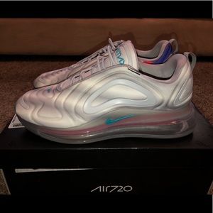Nike Air Max 720
